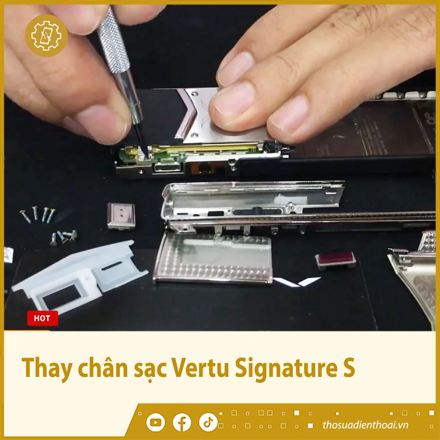 sua-dien-thoai-vertu-chan-sac