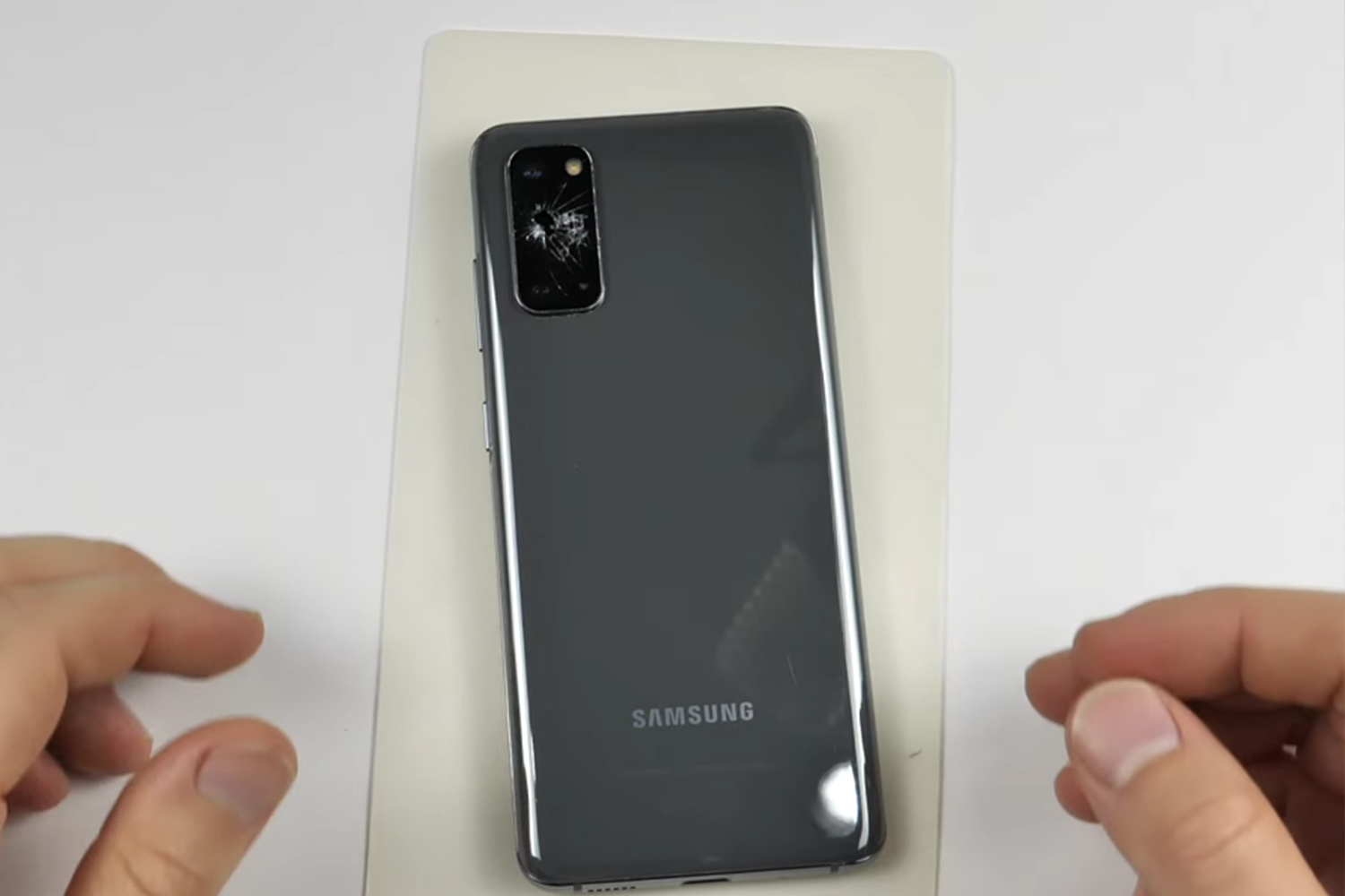 thay-camera-samsung-galaxy-s20-dau-hieu