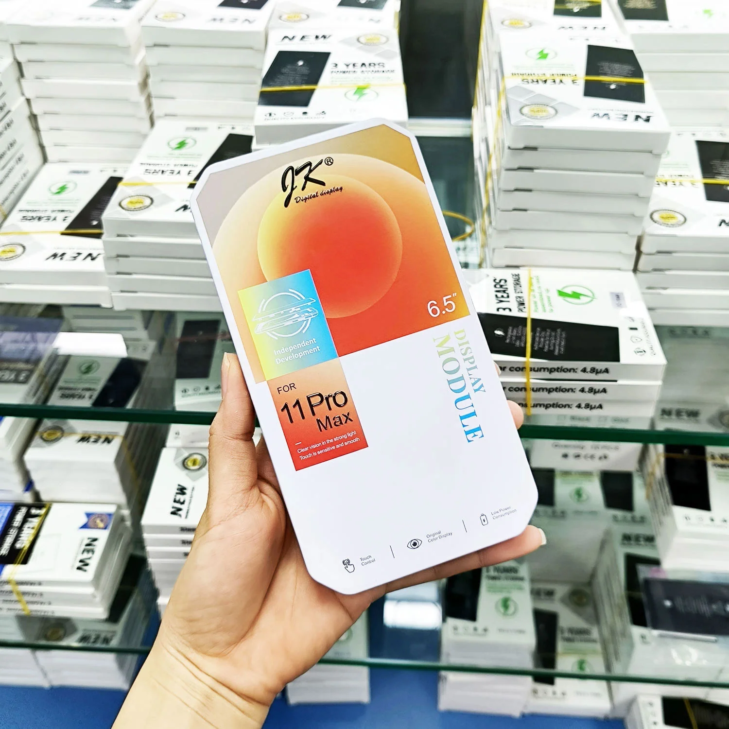 thay-man-hinh-iphone-11-pro-max-chinh-hang-5