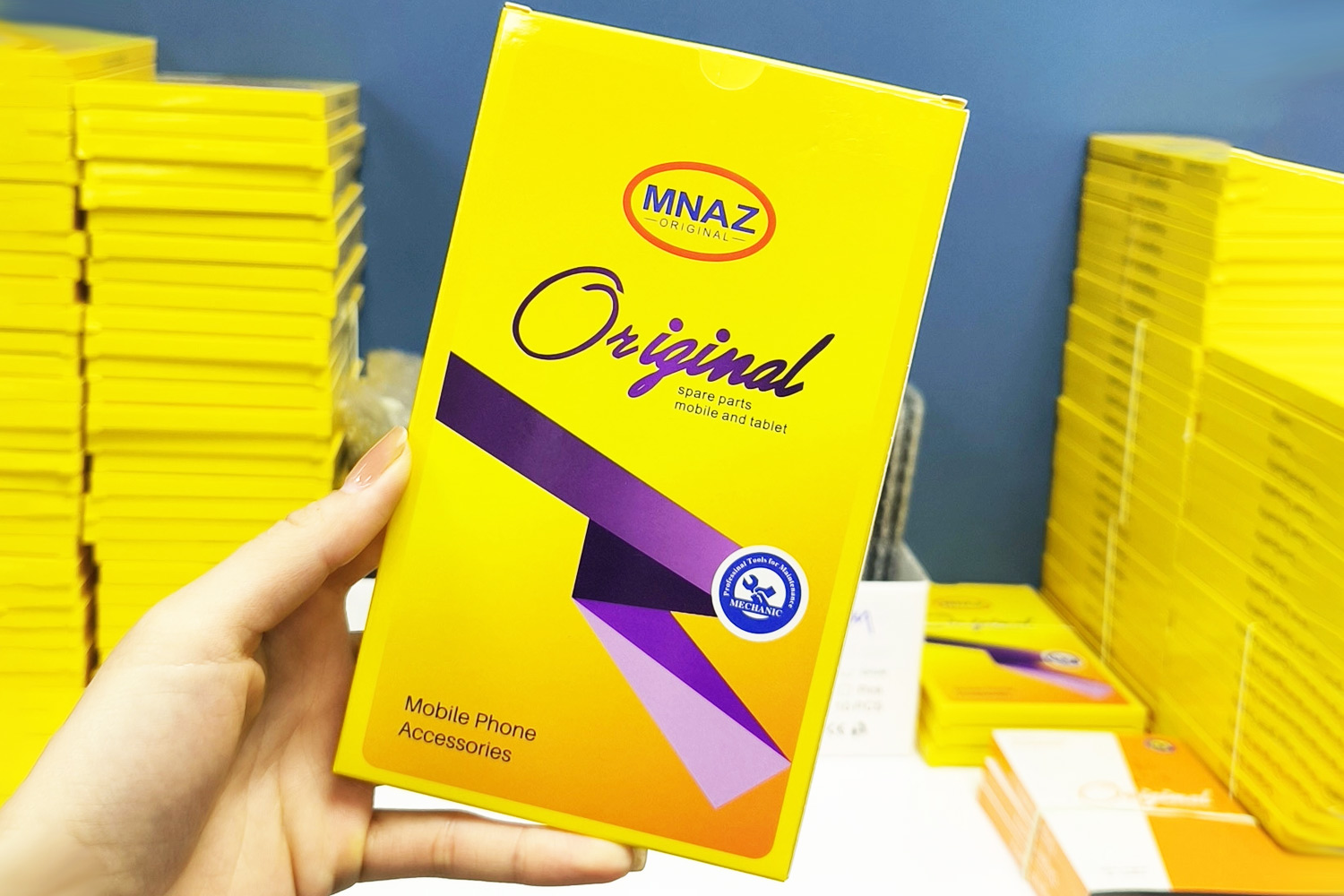 thay-man-hinh-iphone-12-pro-max-chinh-hang-thay-man-chinh-hang