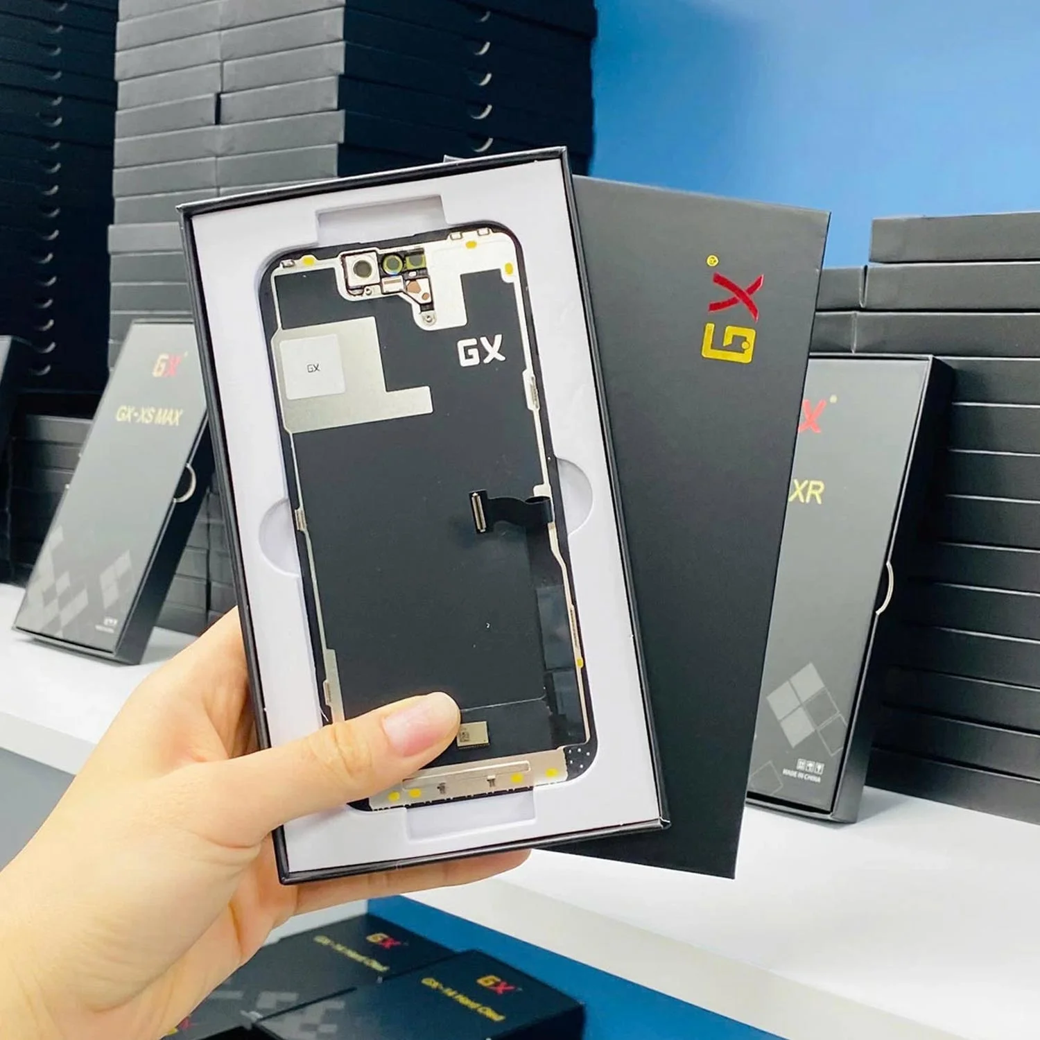 thay-man-hinh-iphone-14-pro-chinh-hang-4