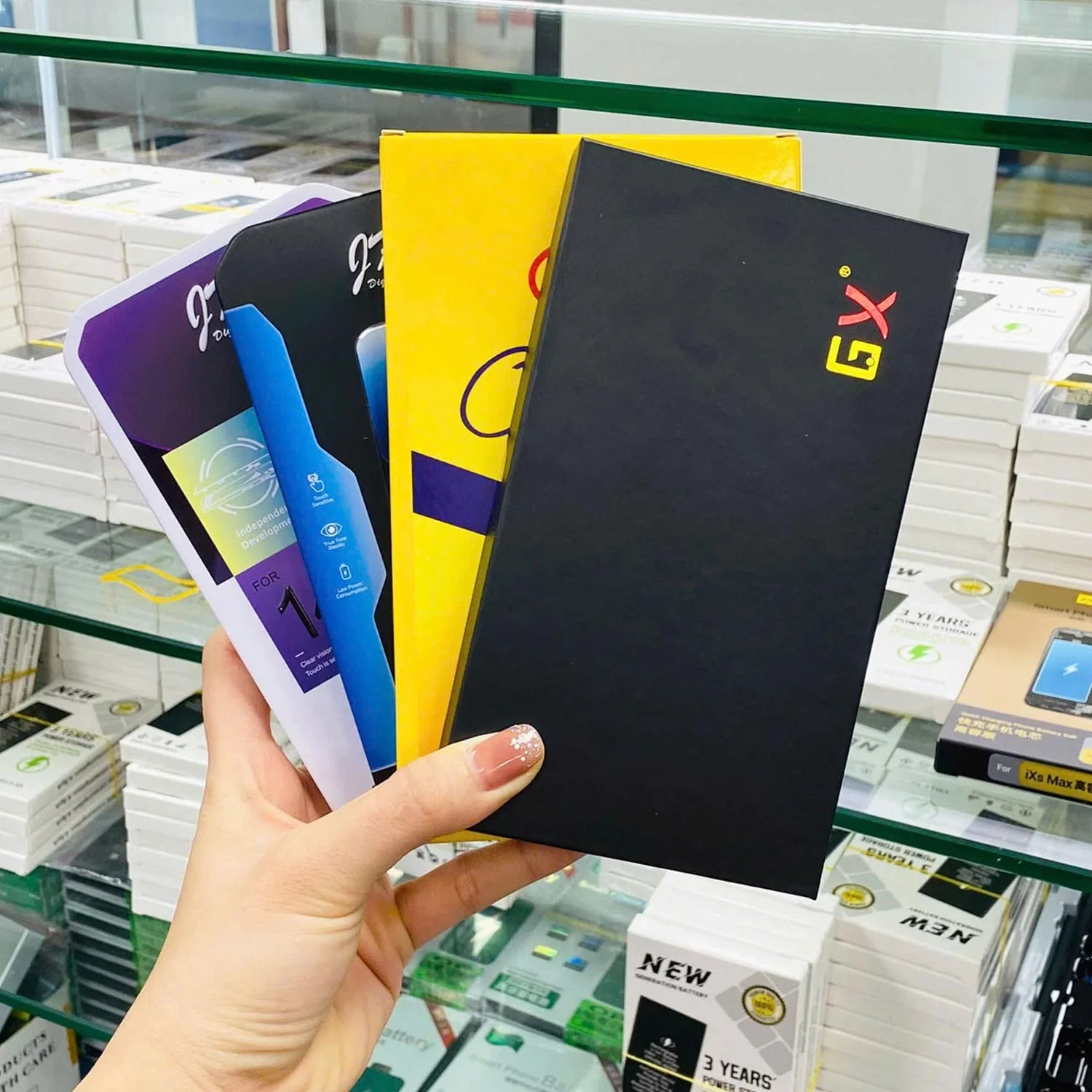 thay-man-hinh-iphone-16-plus-chinh-hang1