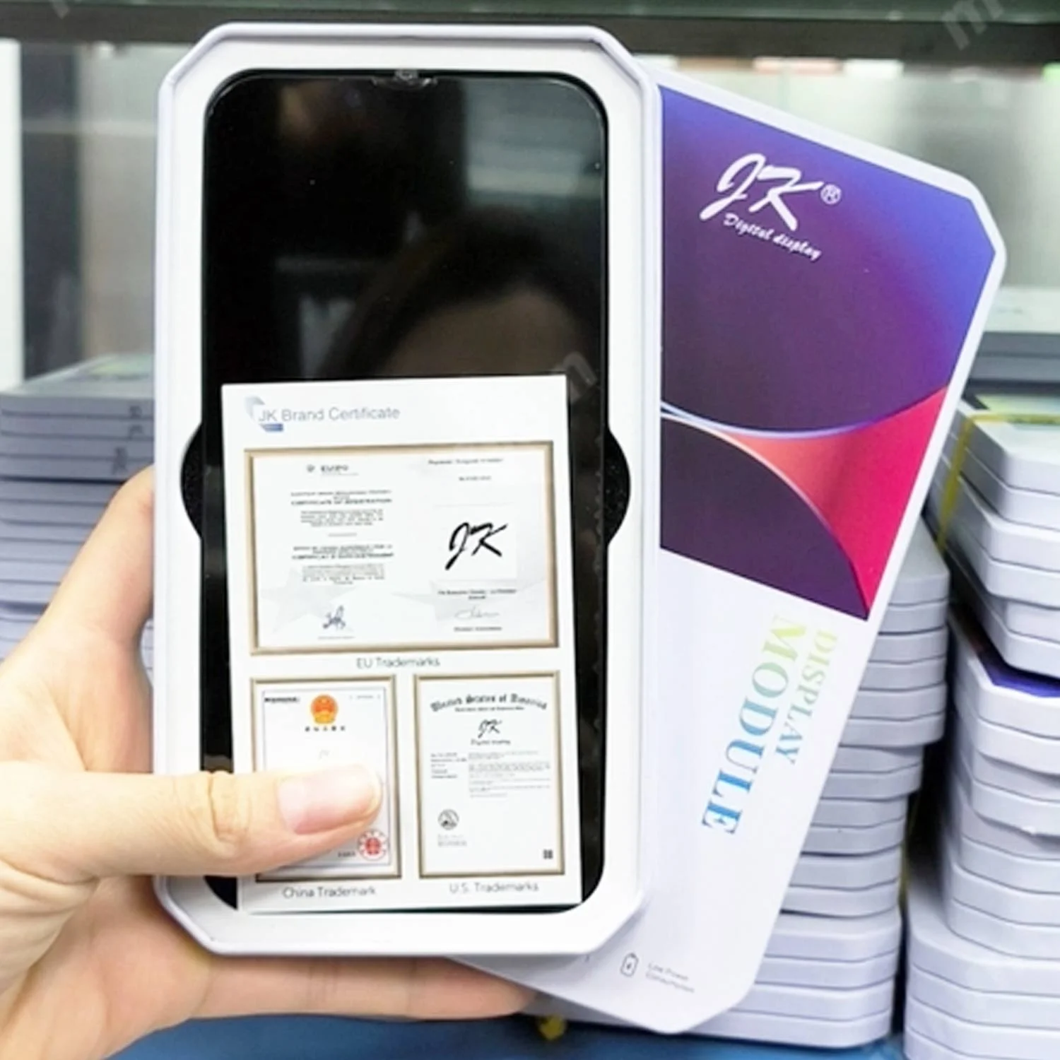 thay-man-hinh-iphone-17-chinh-hang-5