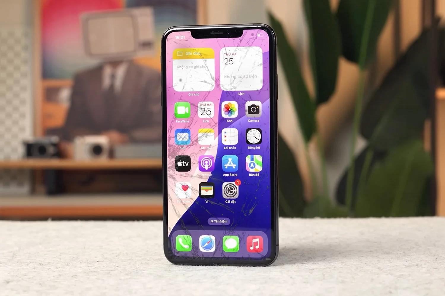 thay-mat-kinh-ep-kinh-iphone-xs-chinh-hang.html-thay-kinh