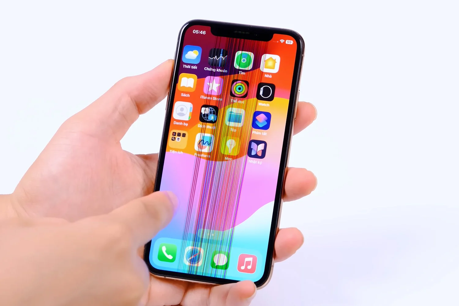 thay-mat-kinh-ep-kinh-iphone-xs-chinh-hang.html-thay-man-hinh