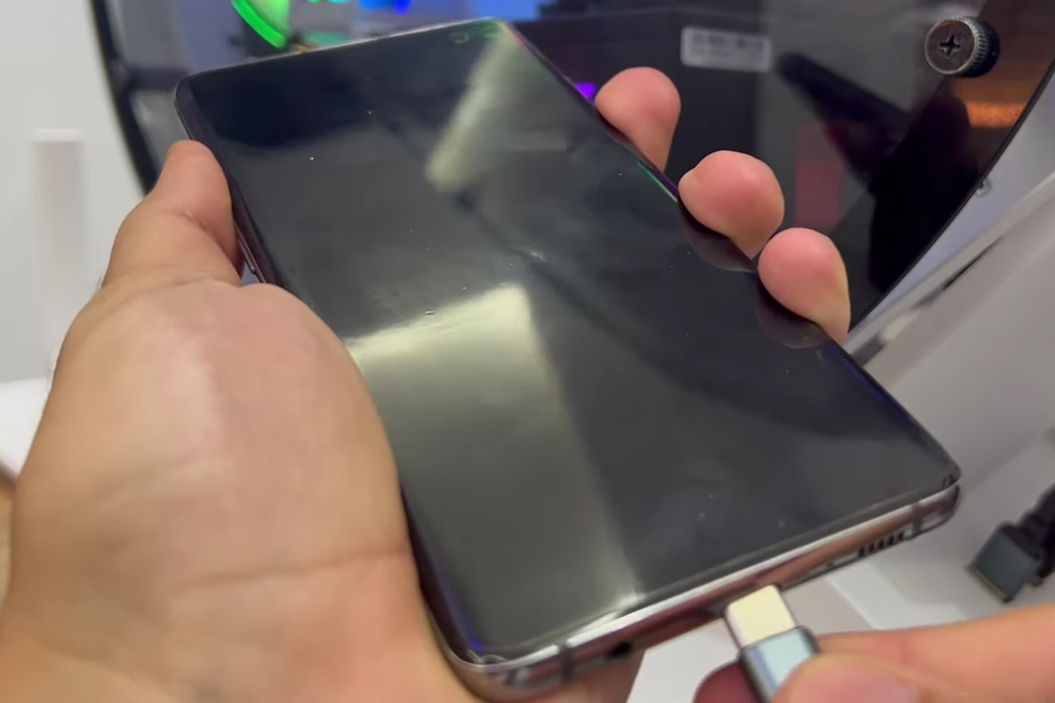 thay-pin-samsung-galaxy-s10e-nguyen-nhan