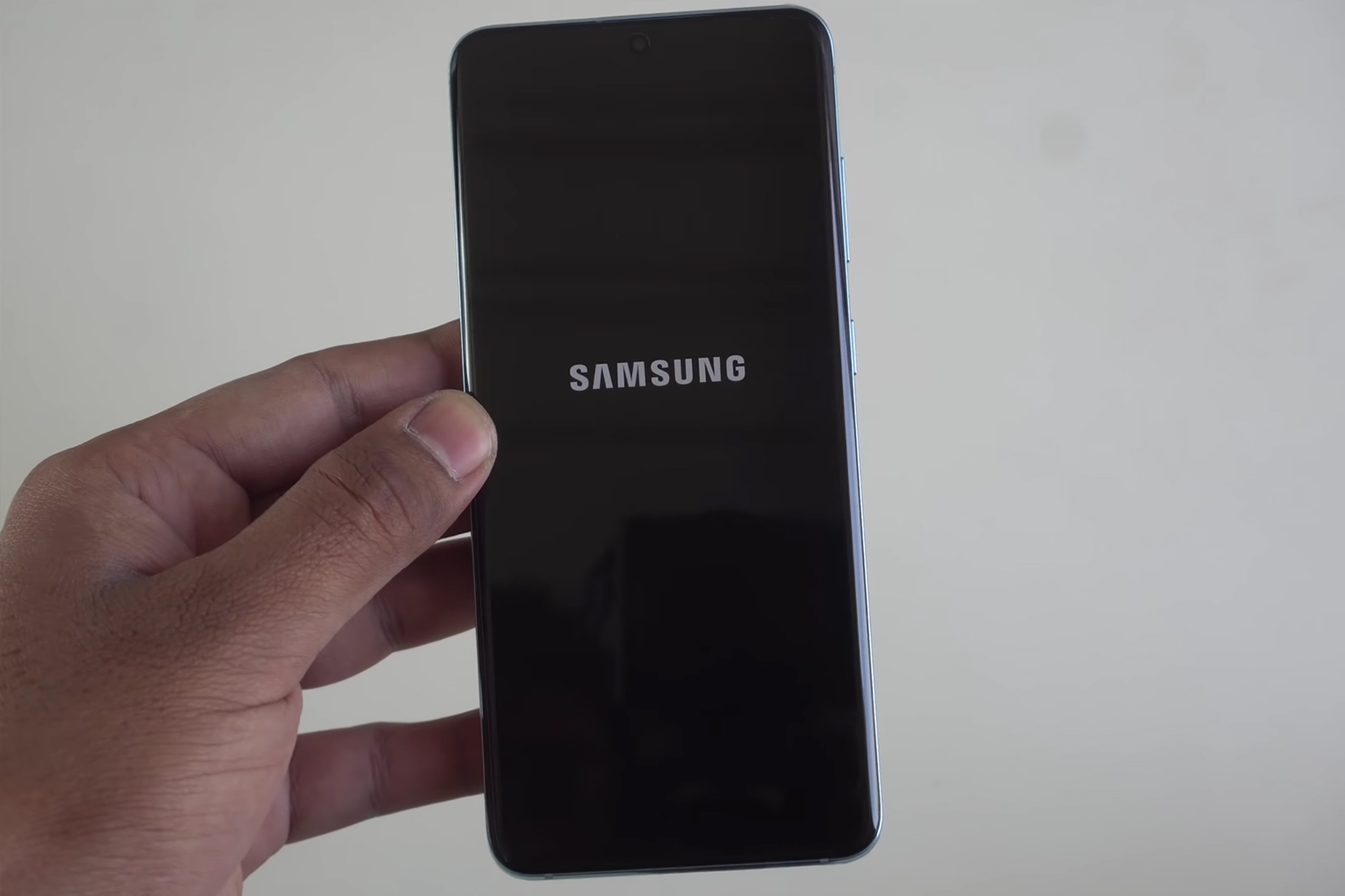 thay-pin-samsung-galaxy-s20-chinh-hang-dau-hieu